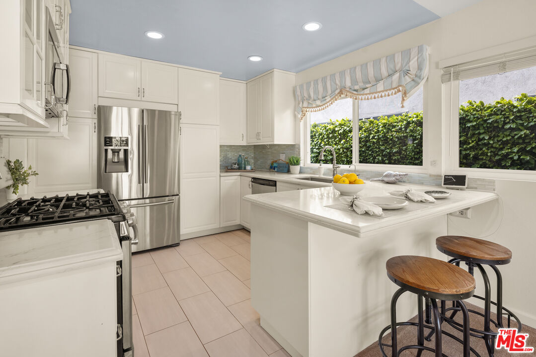 Property photo for 12581 Sanford St, Los Angeles, CA