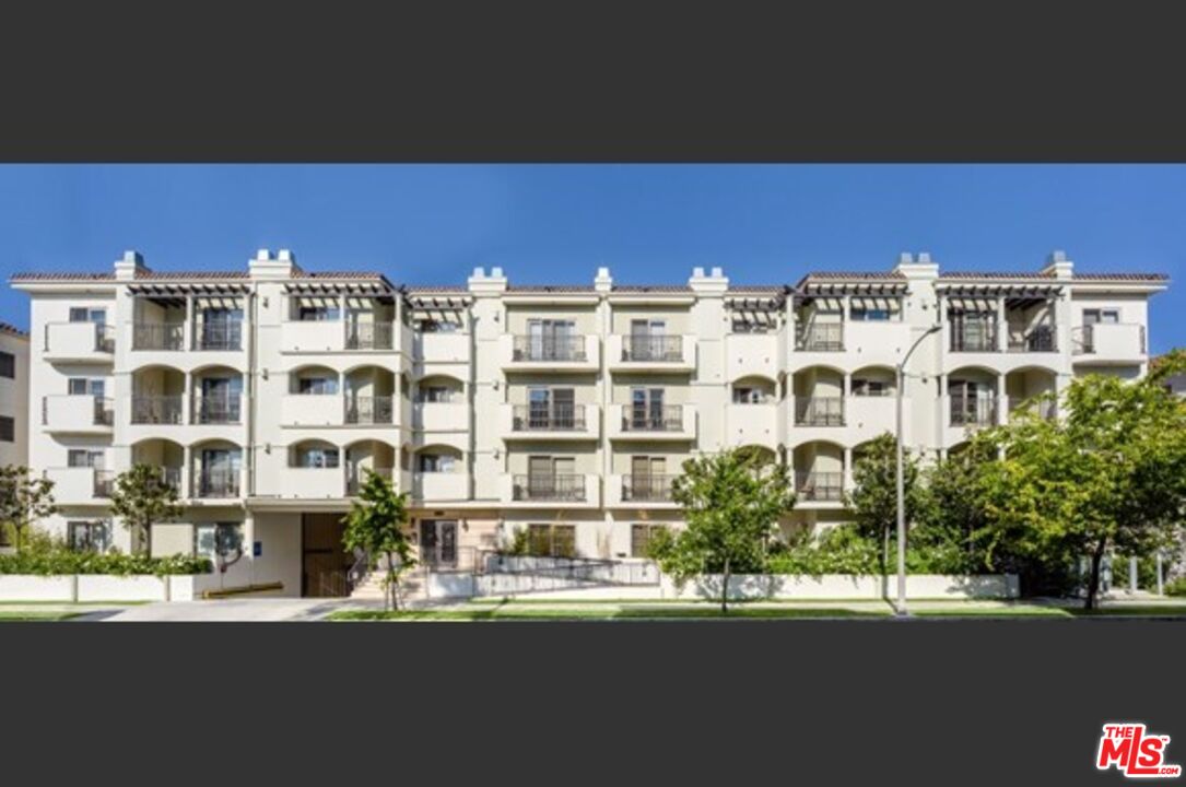 Property photo for 107 S Sweetzer Ave, #304, Los Angeles, CA