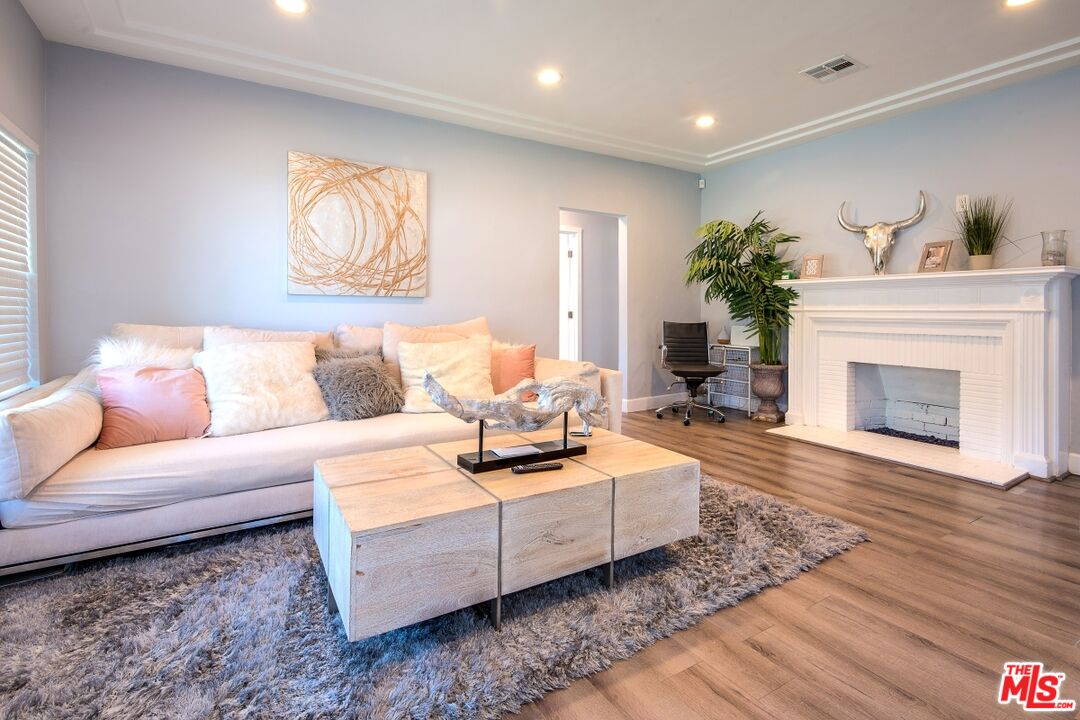 Property photo for 9001 S 5TH AVE, Inglewood, CA