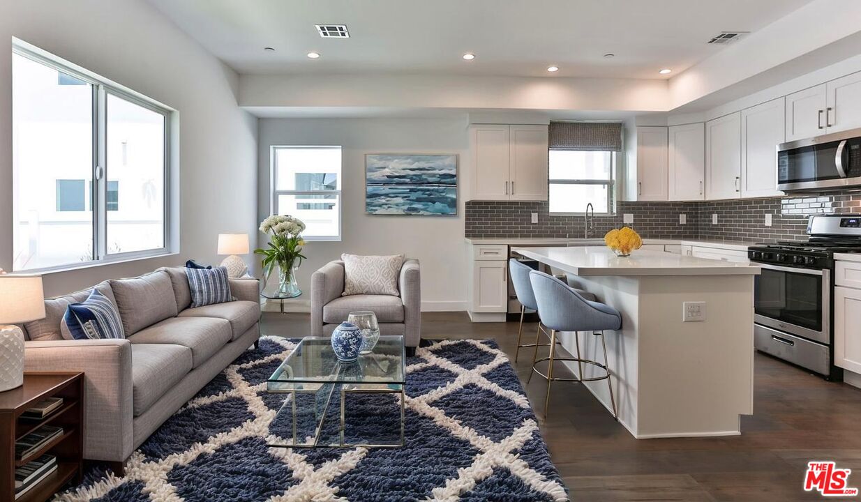 Property photo for 3946 S. Budlong Ave, #1/2, Los Angeles, CA