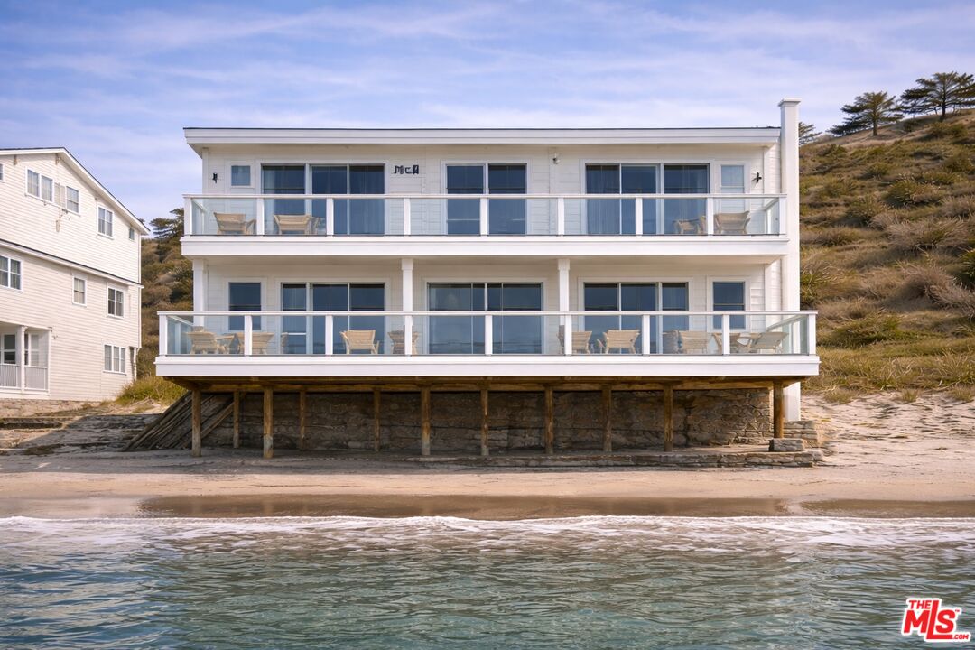 Property photo for 20048 Pacific Coast Hwy, Malibu, CA