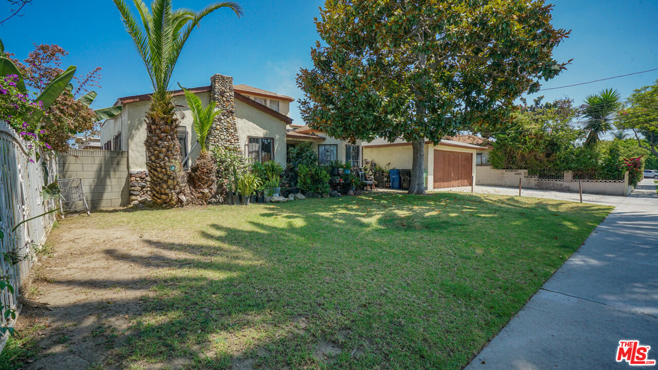 Property photo for 3847 W 110th St, Inglewood, CA