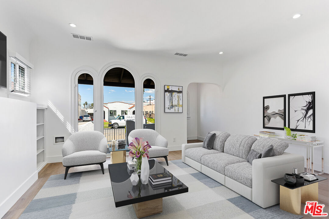 Property photo for 2832 12th Ave, Los Angeles, CA
