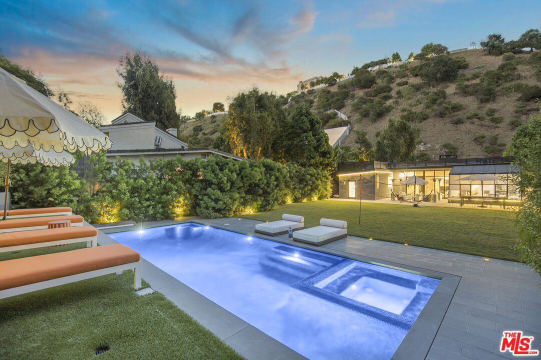 Property photo for 1833 Franklin Canyon Dr, Beverly Hills, CA