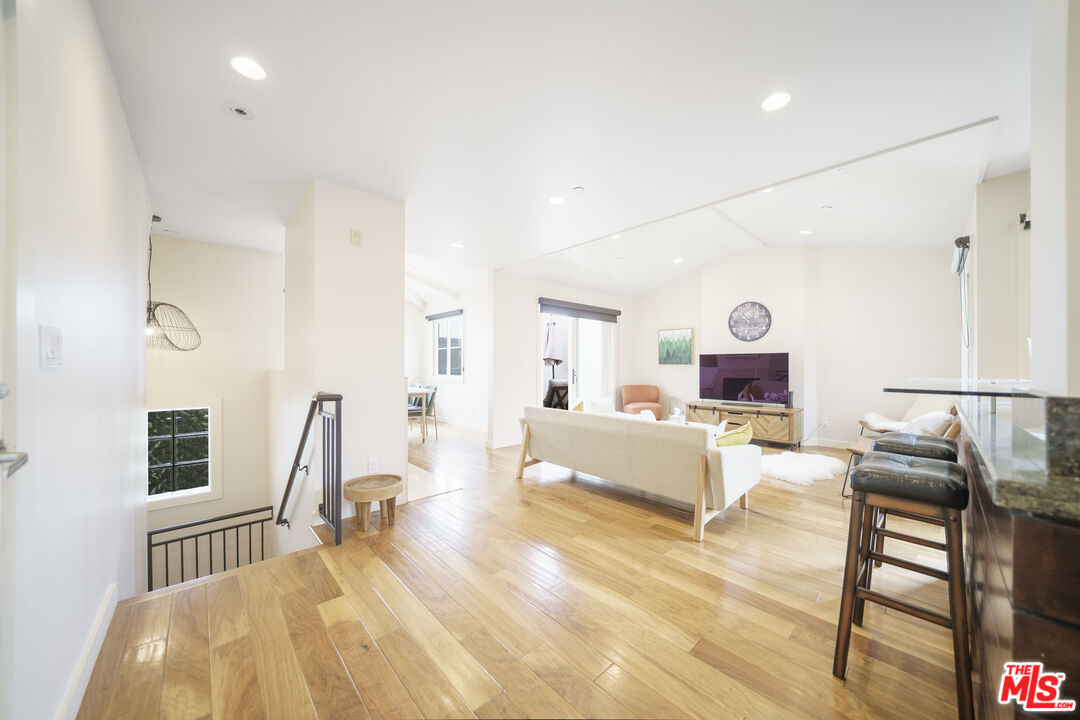 Property photo for 642 Hermosa Ave, Hermosa Beach, CA