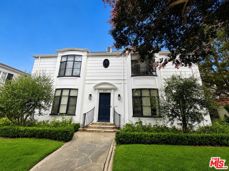 Property photo for 236 S Spalding Dr, #1/2, Beverly Hills, CA