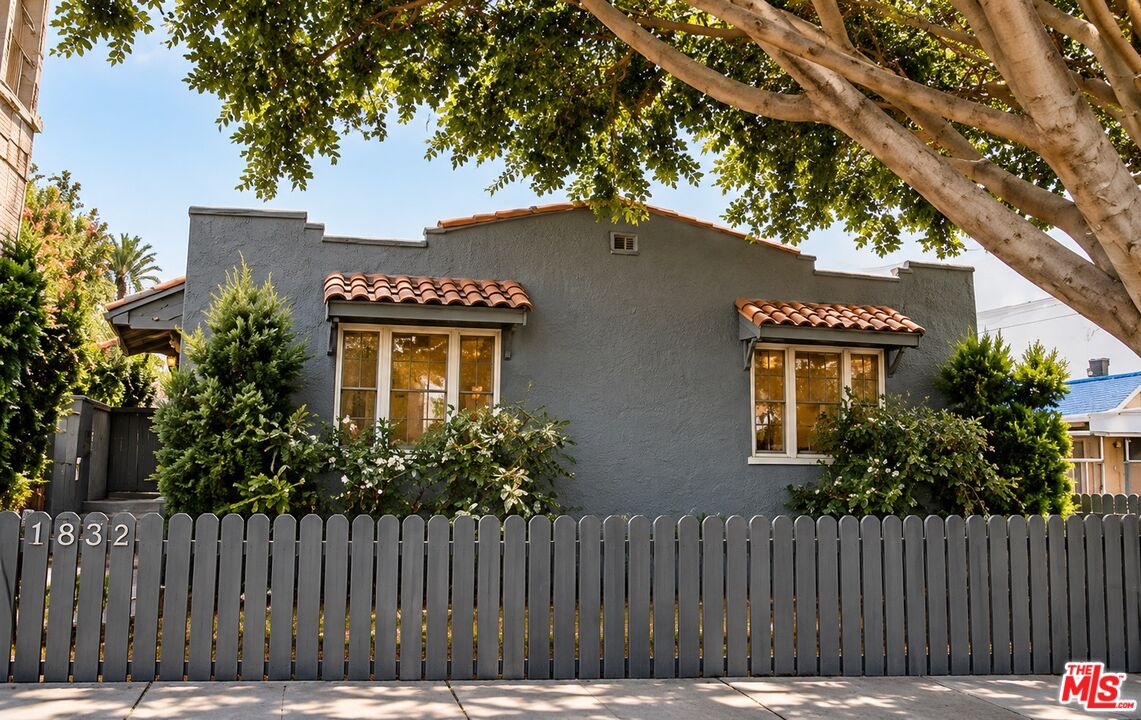 Property photo for 1828 9th St, Santa Monica, CA