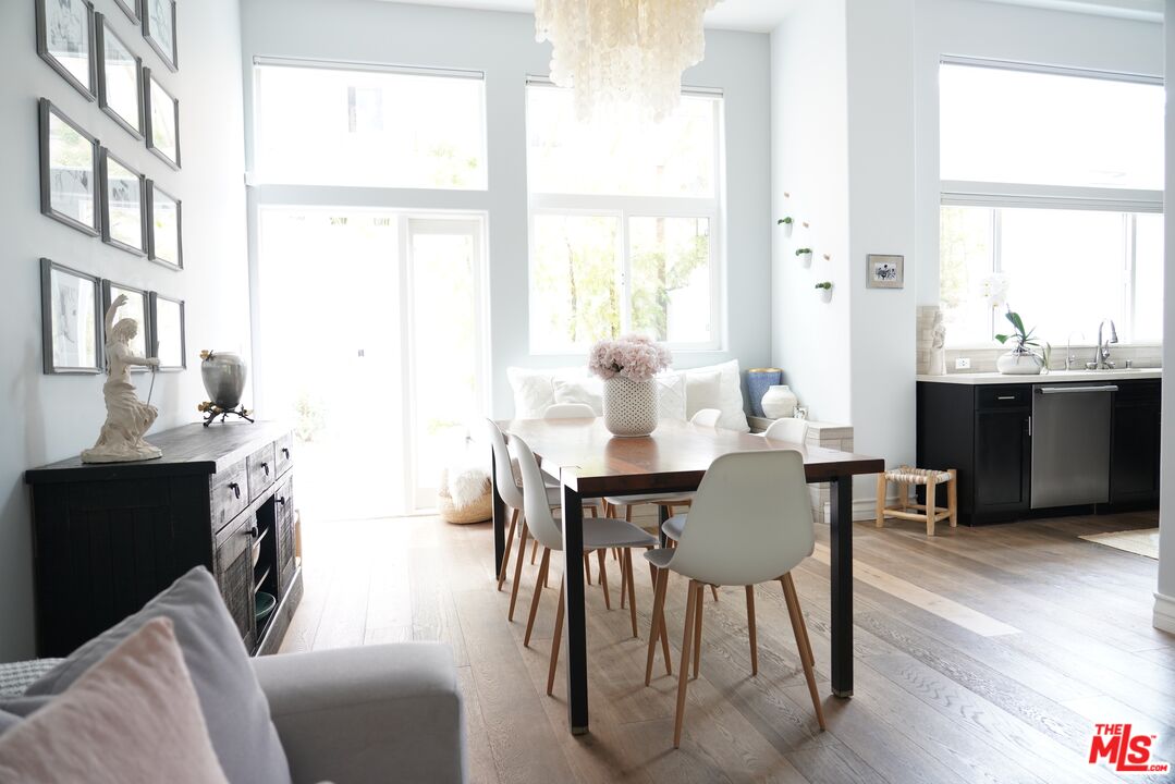Property photo for 1038 11th St, #D, Santa Monica, CA