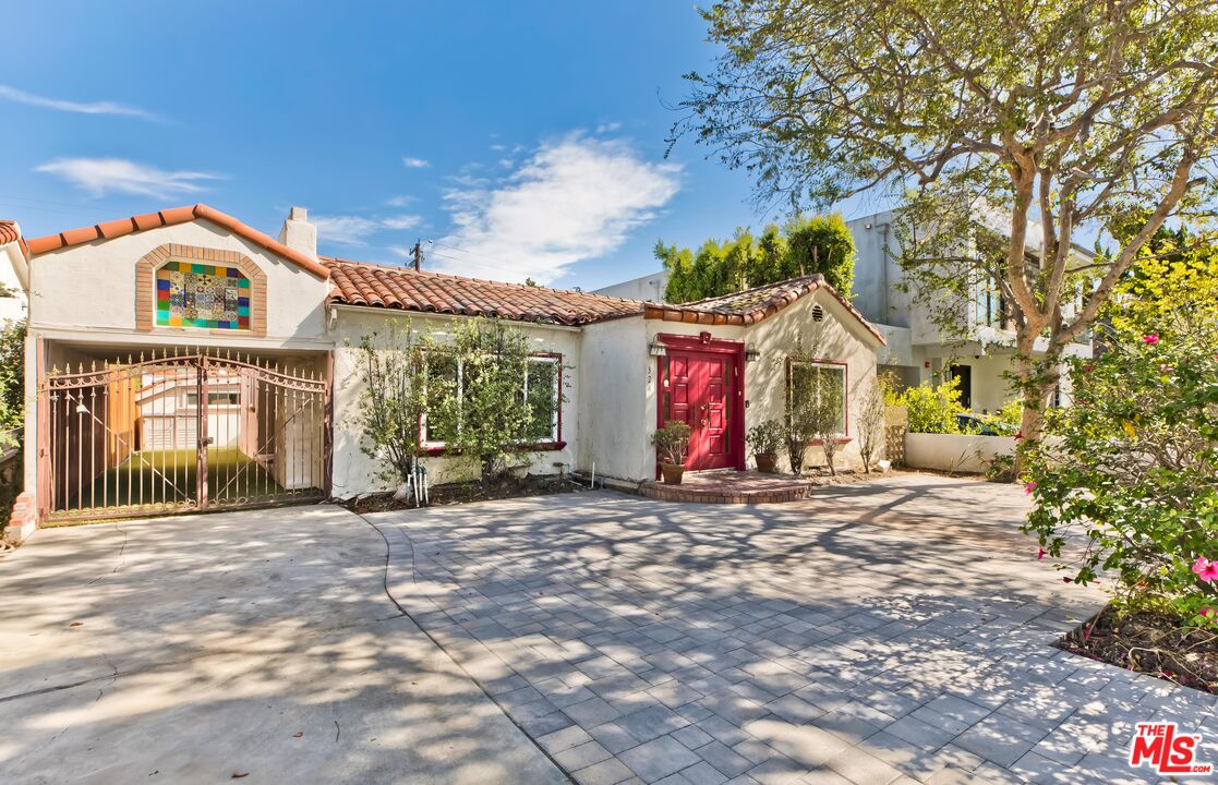 Property photo for 324 S Wetherly Dr, Beverly Hills, CA