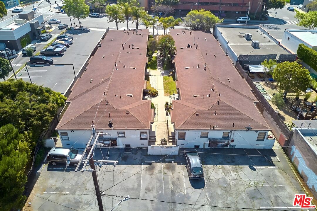 Property photo for 2711 Pico Blvd, Santa Monica, CA