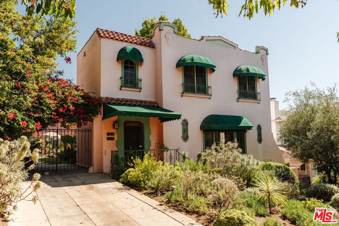 Property photo for 2332 Nella Vista Ave, Los Angeles, CA