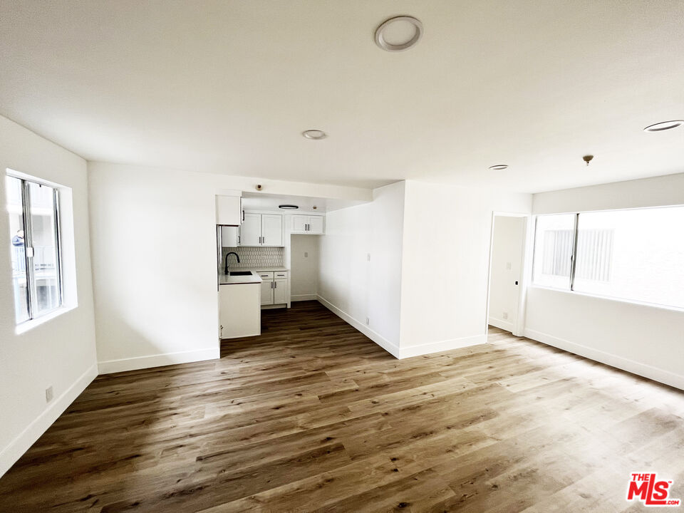 Property photo for 11430 Cedar Ave, #6, Hawthorne, CA