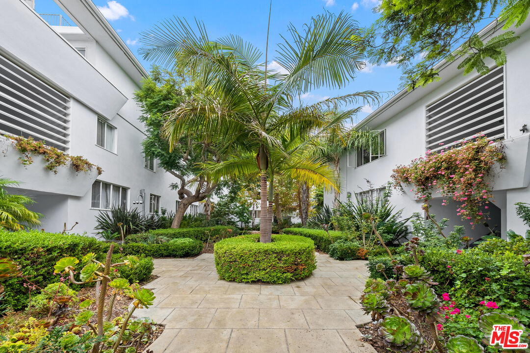 Property photo for 134 San Vicente Blvd, #D, Santa Monica, CA