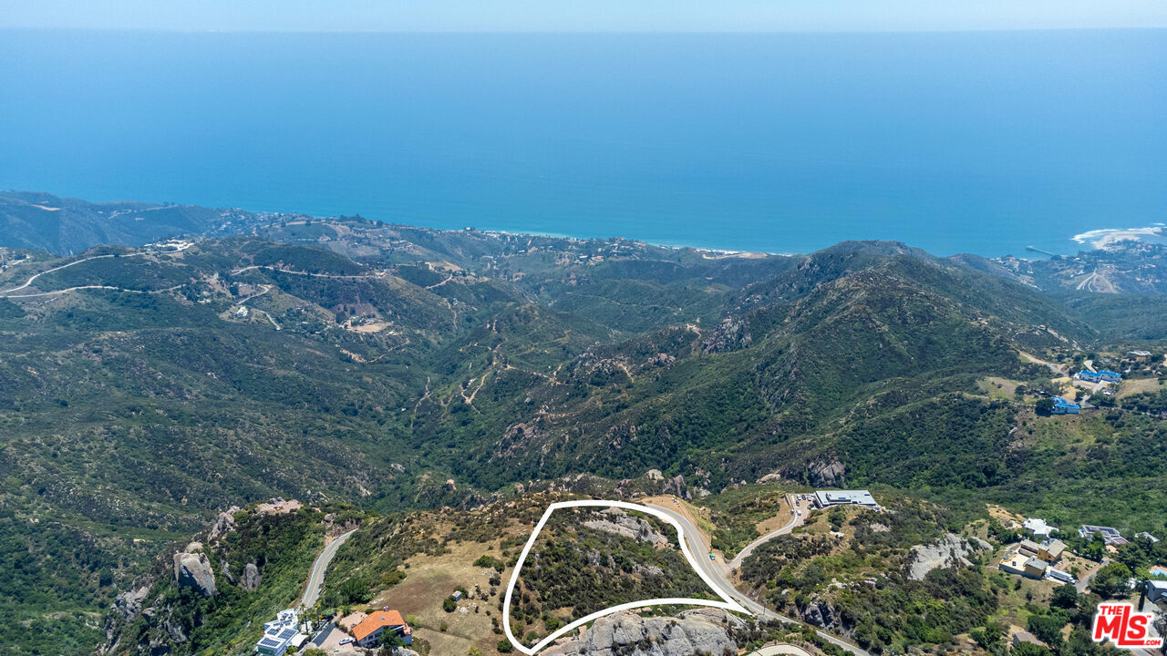 Property photo for 24500 Piuma Rd, Malibu, CA