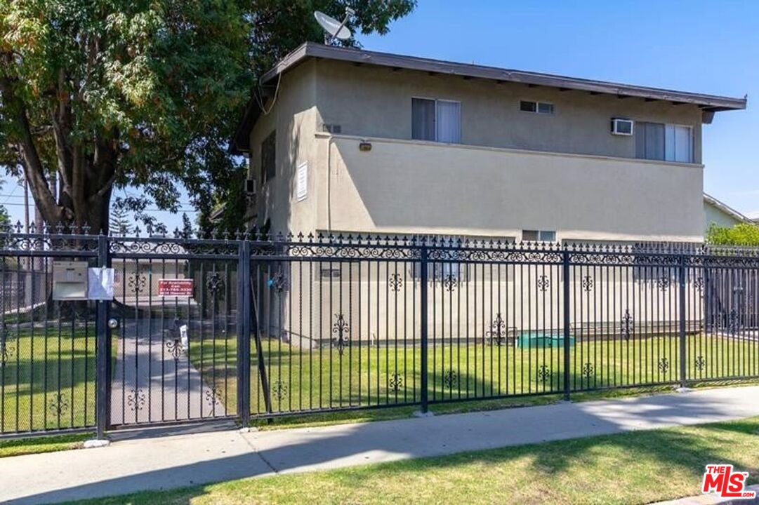 Property photo for 3620 S Budlong Ave, #3, Los Angeles, CA