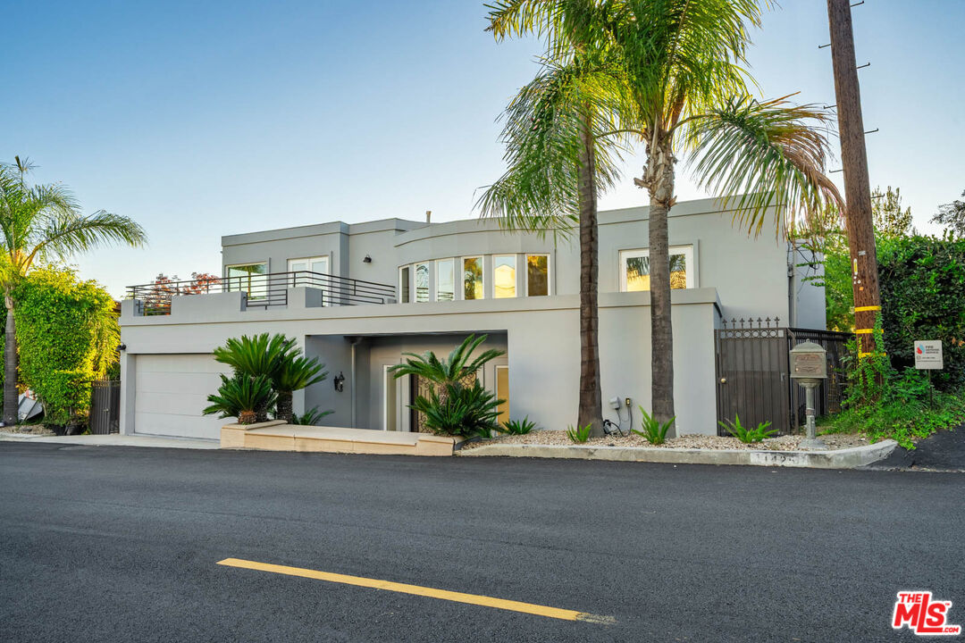 Property photo for 1425 N Tigertail Rd, Los Angeles, CA