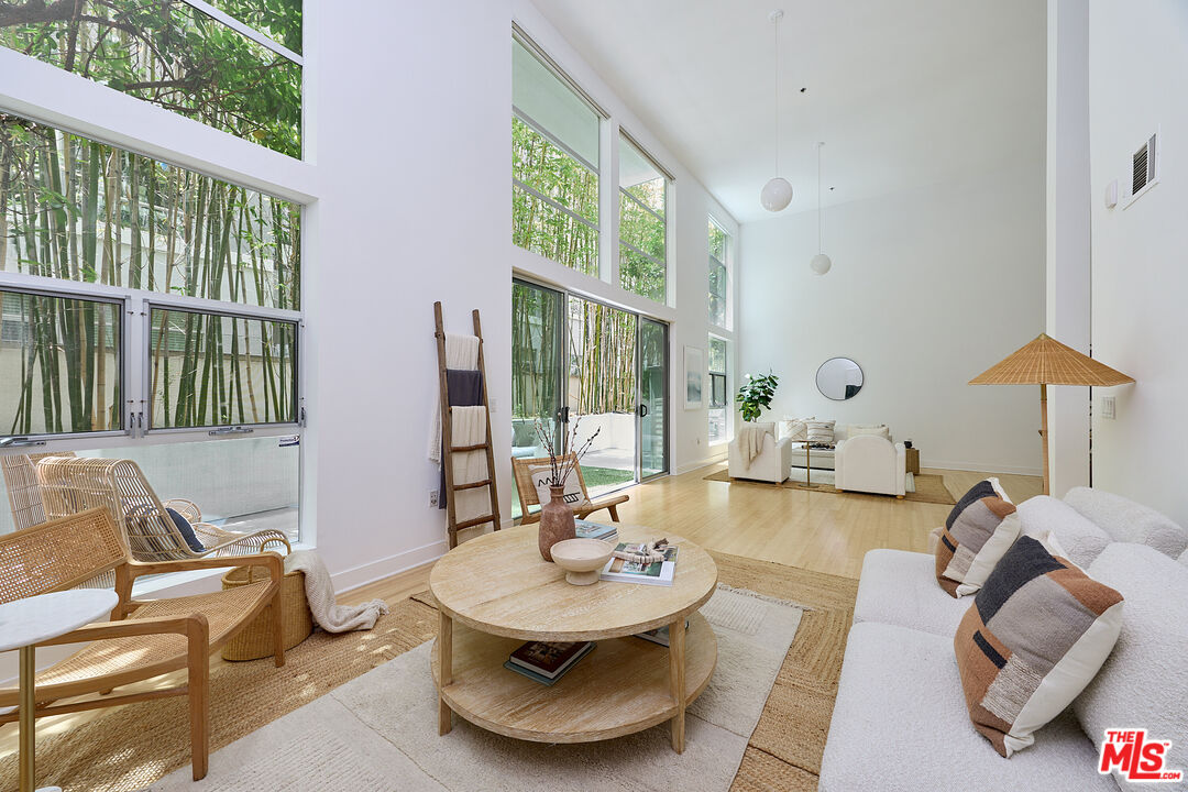 Property photo for 13326 Beach Ave, #105, Marina Del Rey, CA