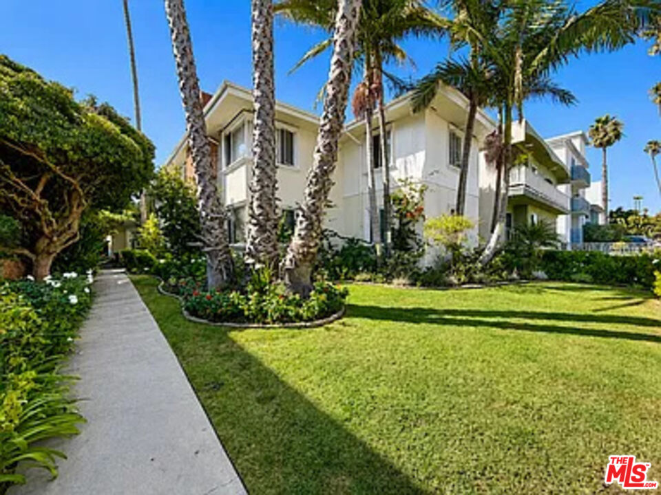 Property photo for 938 6th St, #7, Santa Monica, CA