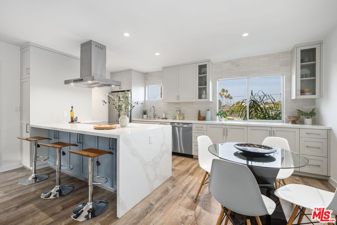 Property photo for 2002 4th St, #211, Santa Monica, CA