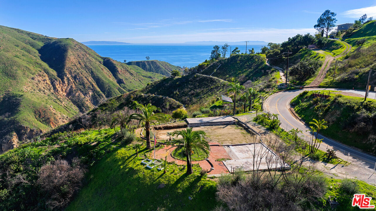 Property photo for 2700 Hume Rd, Malibu, CA