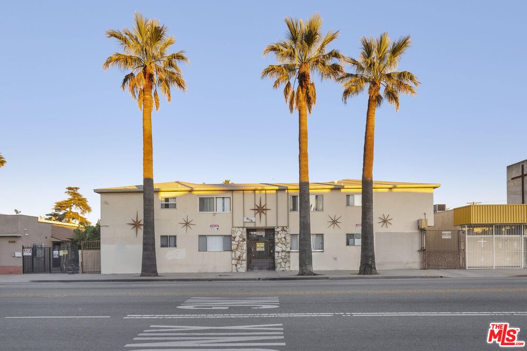 Property photo for 8118 S Western Ave, Los Angeles, CA