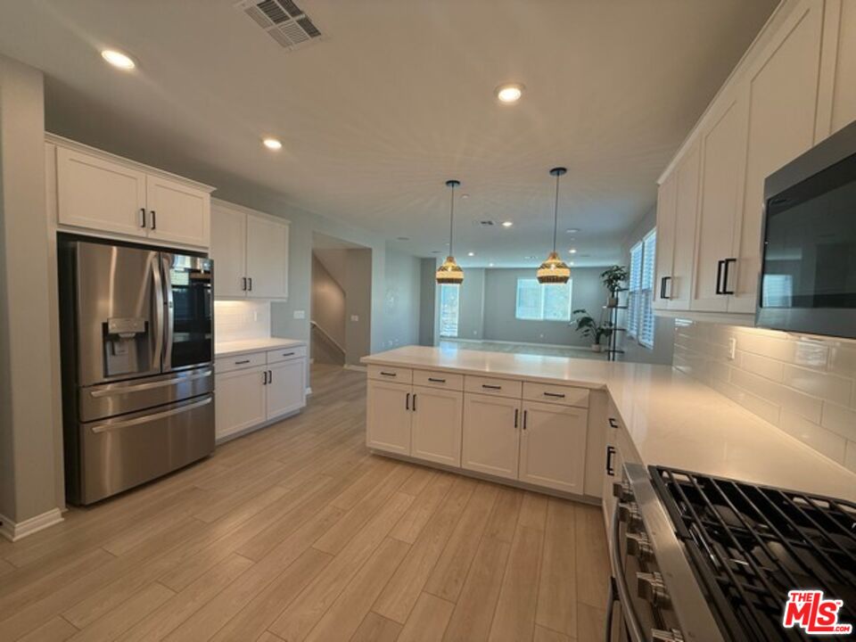 Property photo for 782 Daniel Freeman Cir, Inglewood, CA