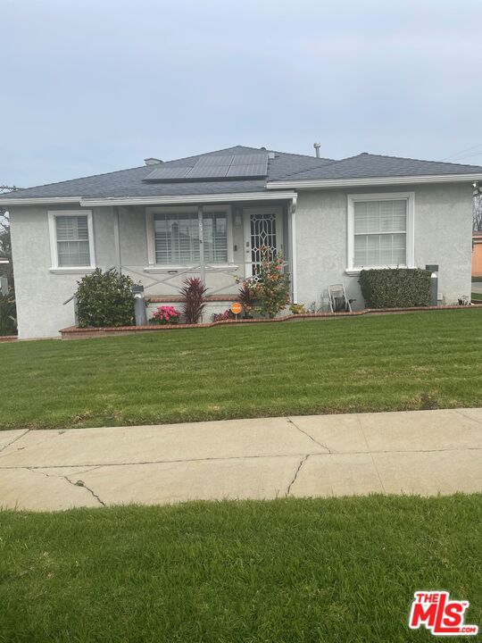 Property photo for 2031 W 98th St, Los Angeles, CA