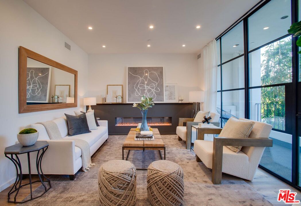 Property photo for 1254 N Las Palmas Ave, #7, Los Angeles, CA