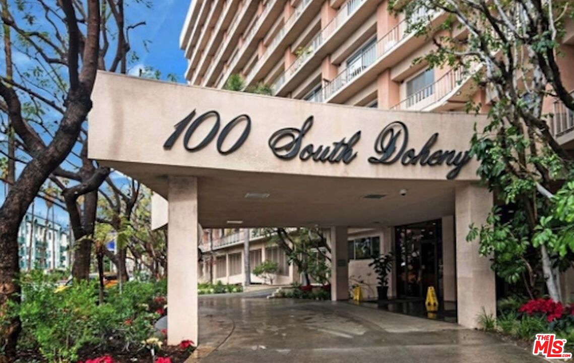 Property photo for 100 S Doheny Dr, #612, Los Angeles, CA