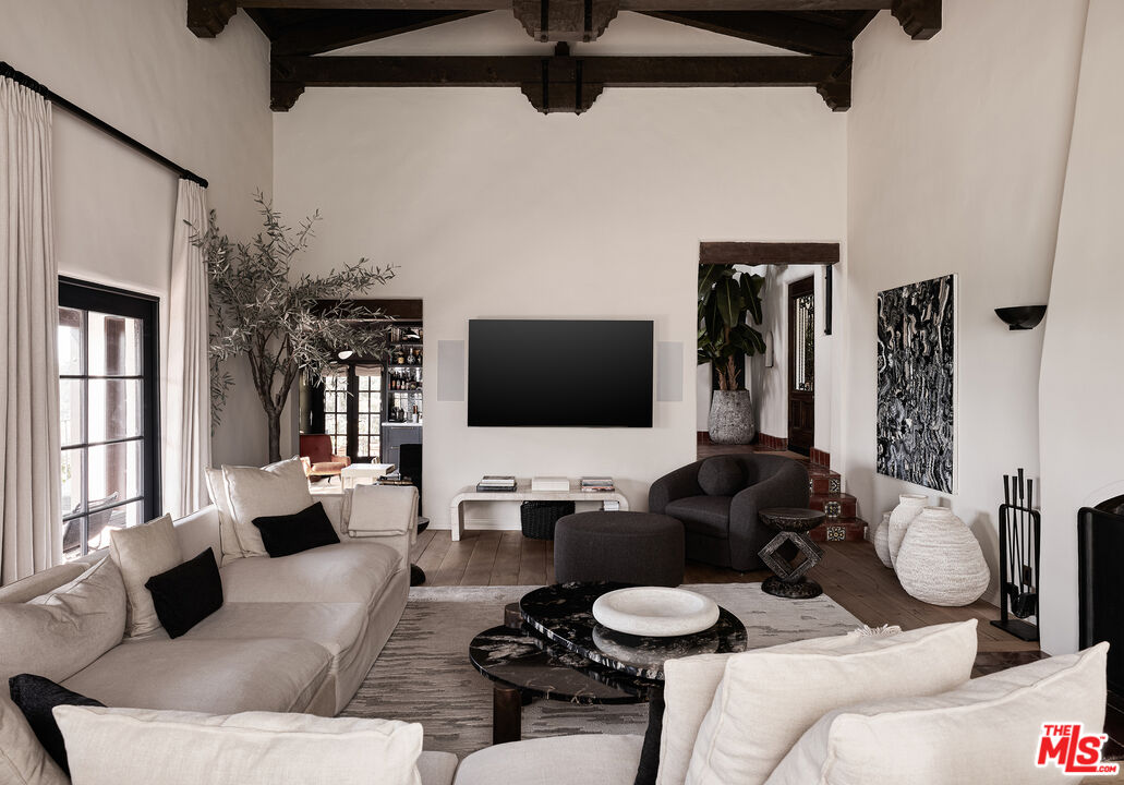 Property photo for 7902 Fareholm Dr, Los Angeles, CA