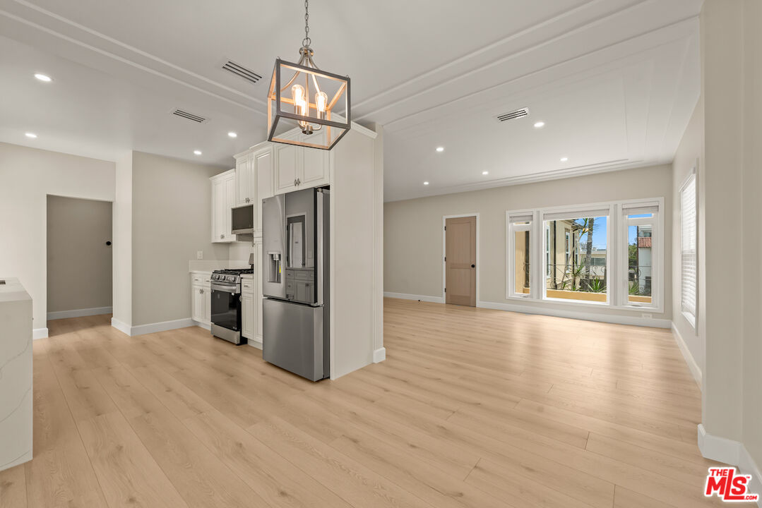 Property photo for 1117 S Wooster St, #1119 1/2, Los Angeles, CA
