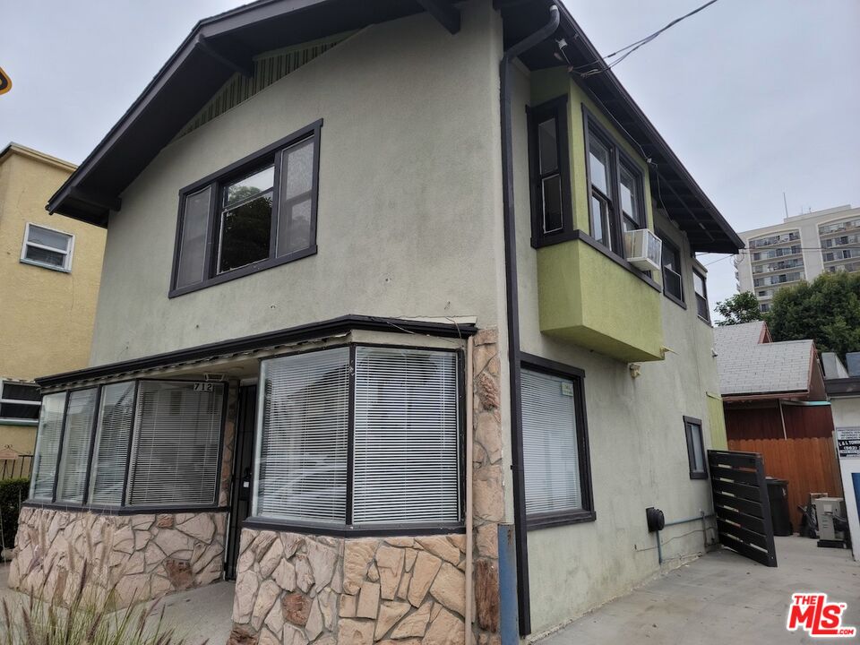 Property photo for 702 CEDAR AVE, Long Beach, CA