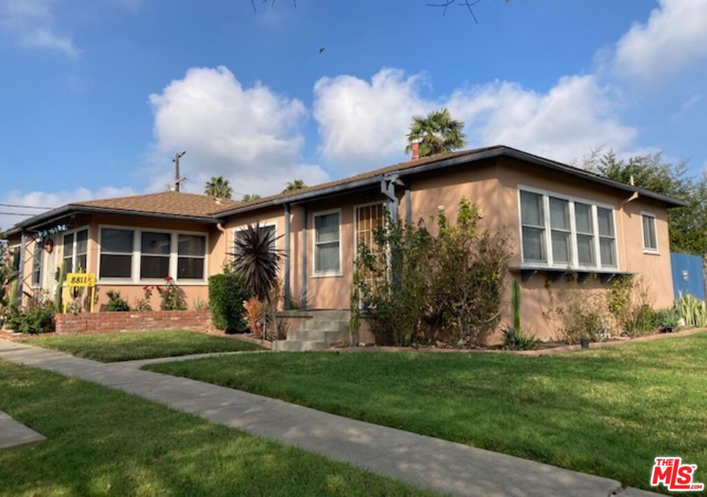Property photo for 8811 Reading Ave, Los Angeles, CA