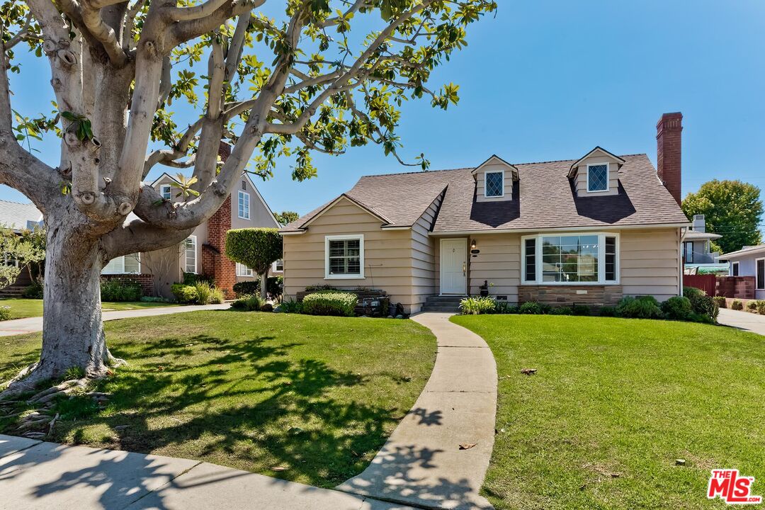 Property photo for 7719 Hosford Ave, Los Angeles, CA
