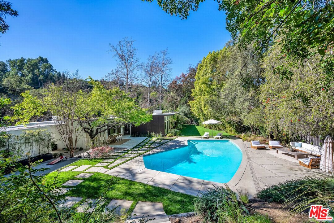Property photo for 3700 Hayvenhurst Ave, Encino, CA
