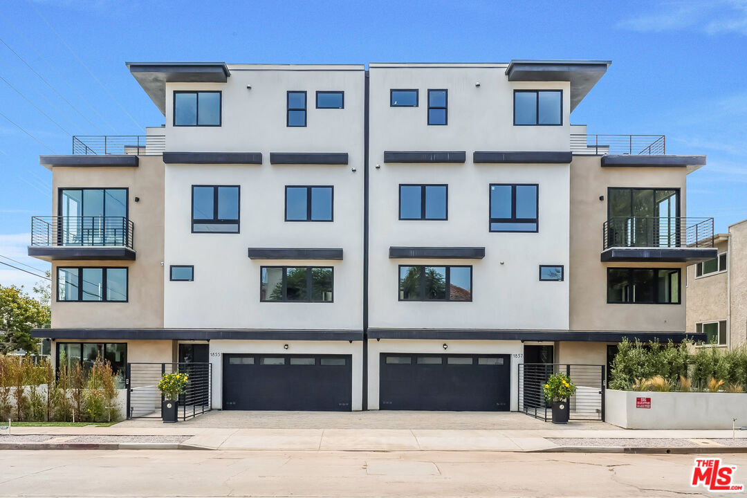 Property photo for 11651 Missouri Avenue, Los Angeles, CA