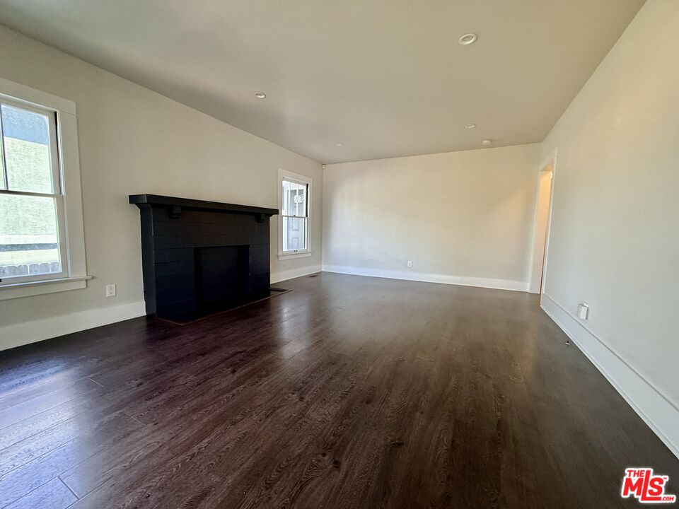 Property photo for 854 Serrano Pl, Los Angeles, CA