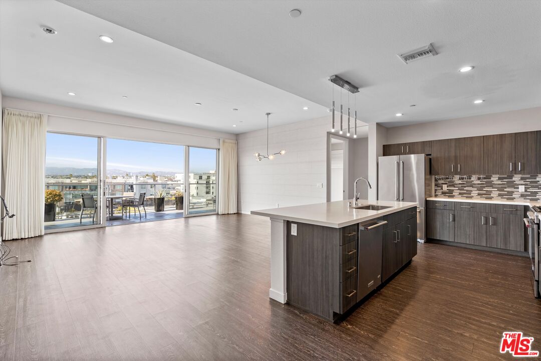 Property photo for 4140 Glencoe Ave, #602, Marina Del Rey, CA