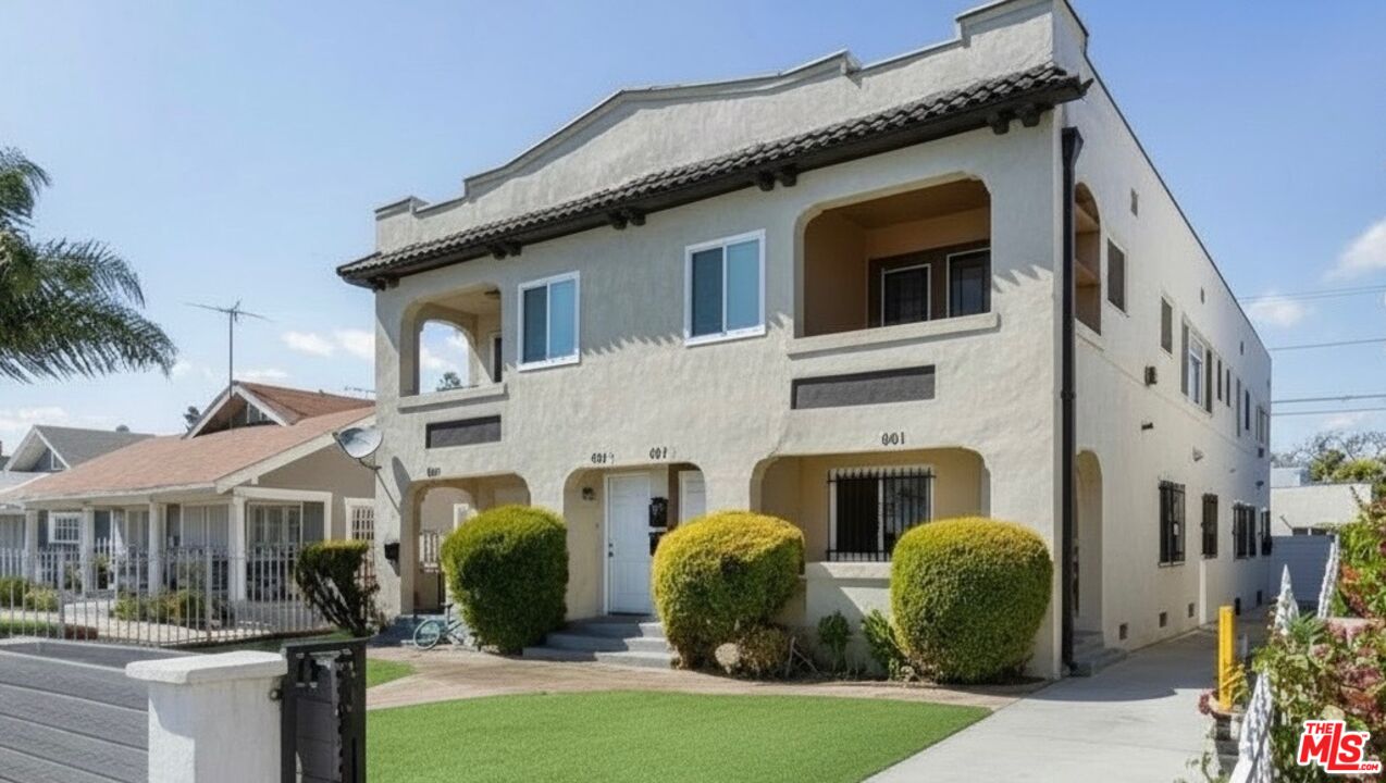 Property photo for 601 W 49th St, #601, Los Angeles, CA