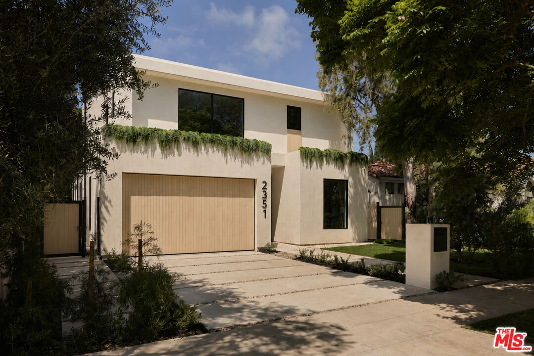 Property photo for 2351 Kelton Ave, Los Angeles, CA