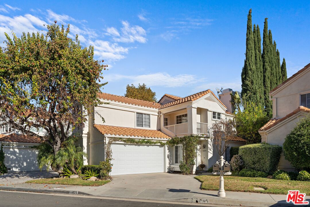 Property photo for 4324 Willow Glen St, Calabasas, CA