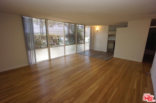 Property photo for 11133 ROSE AVE, #11, Los Angeles, CA