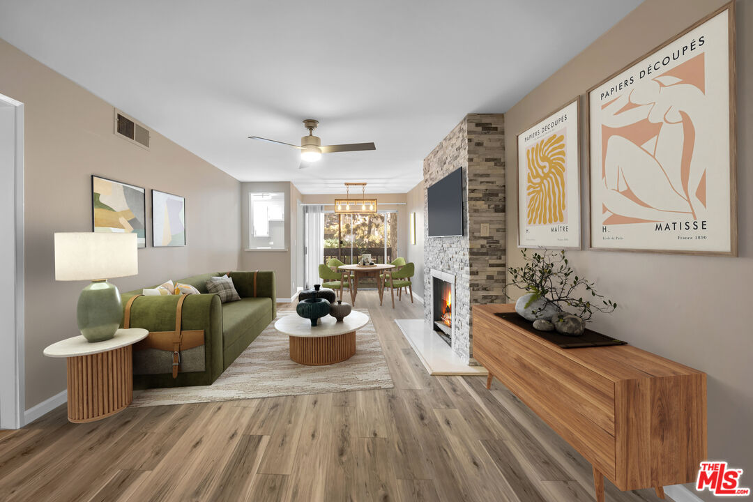 Property photo for 11109 Summertime Ln, Culver City, CA