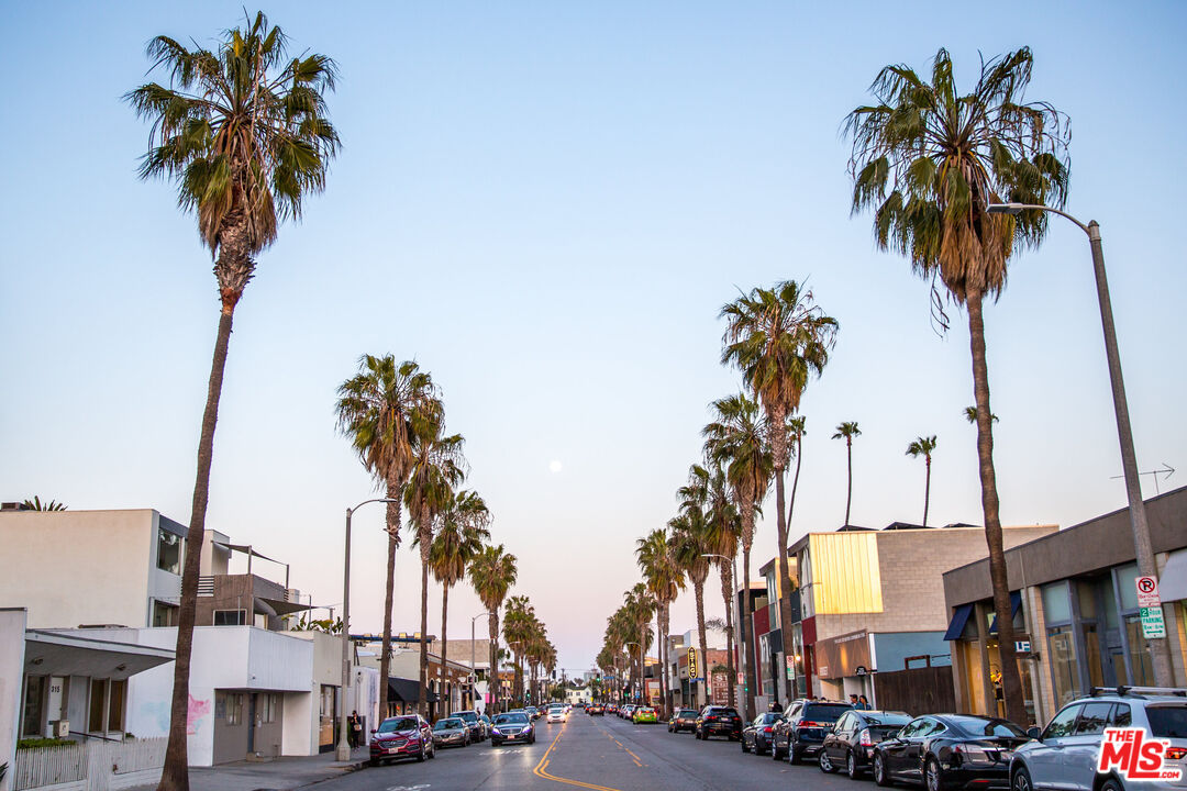 Property photo for 45 Thornton Ave, #45, Venice, CA