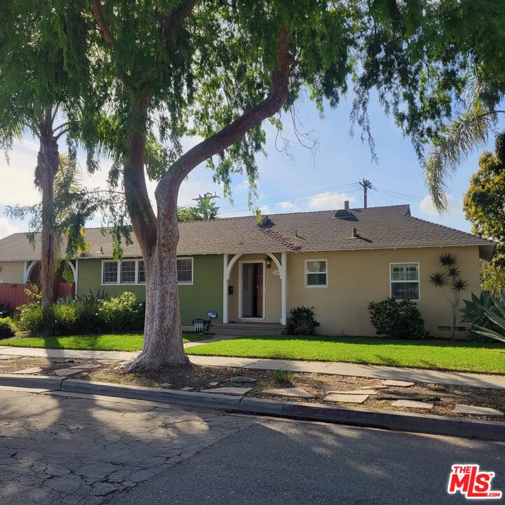 Property photo for 2781 N Bellflower Blvd, Long Beach, CA