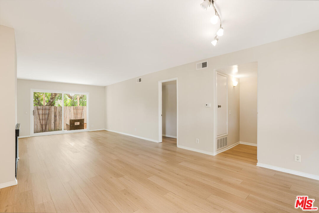 Property photo for 6475 Kanan Dume Rd, Malibu, CA