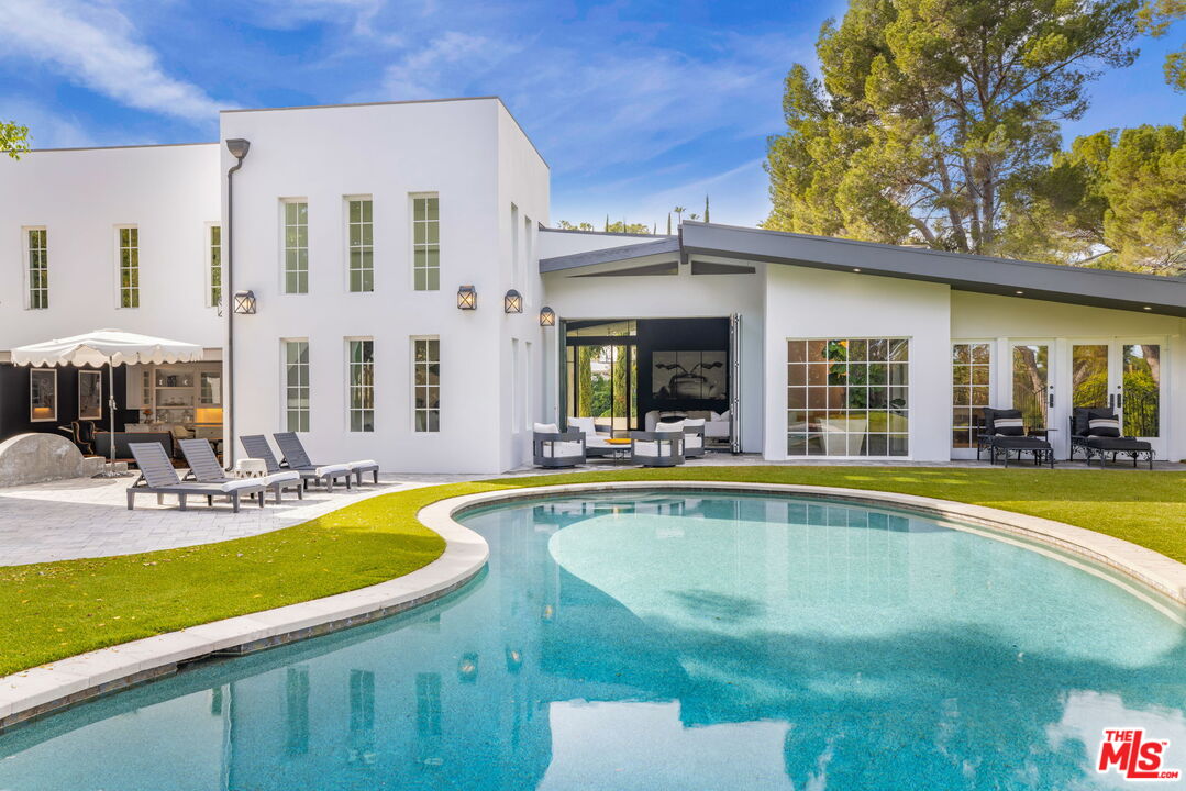 Property photo for 1100 Pine Dr, Beverly Hills, CA