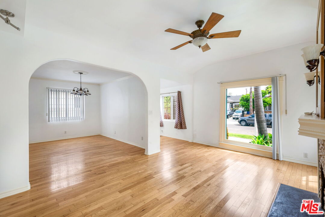 Property photo for 521 N Vista St, Los Angeles, CA