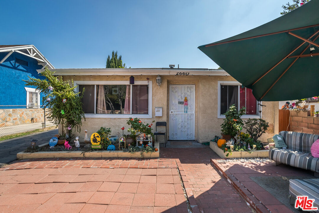 Property photo for 2660 Newell St, Los Angeles, CA