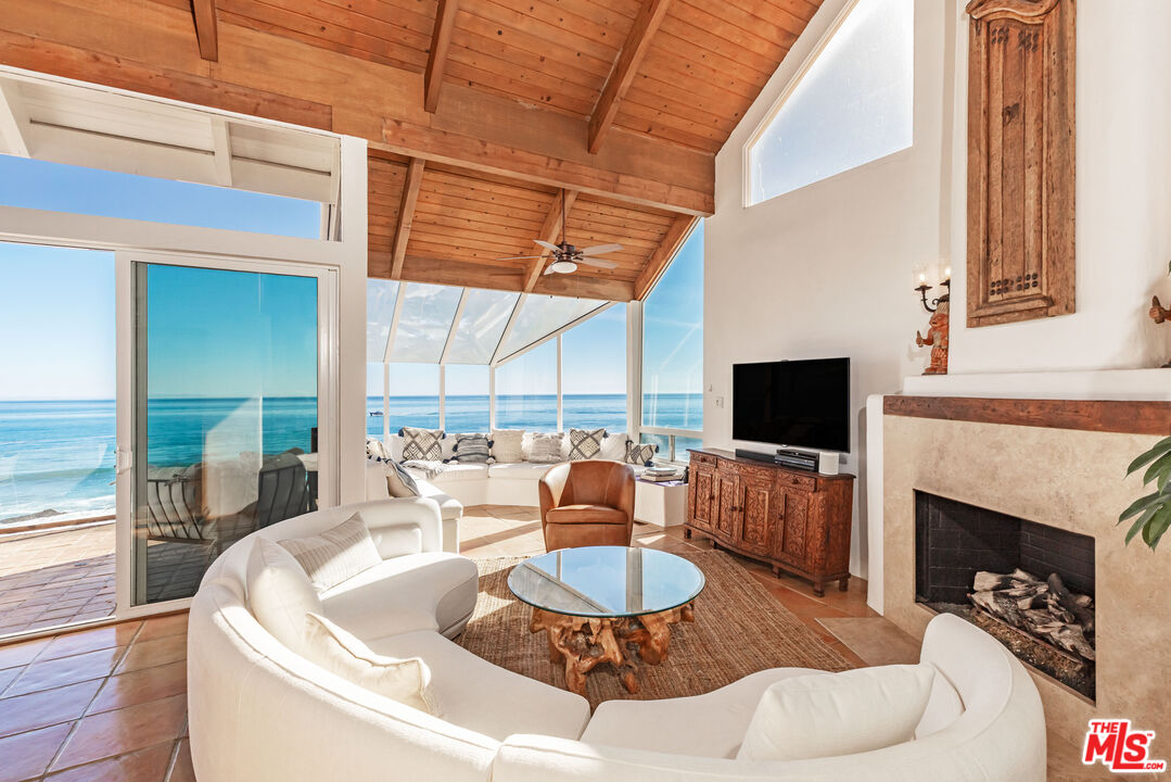 Property photo for 24408 Malibu Rd, Malibu, CA